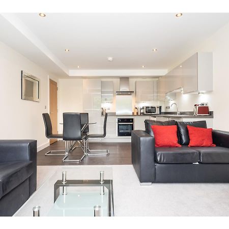 Stylish Flat Near The City Centre - Pass The Keys York Exterior foto