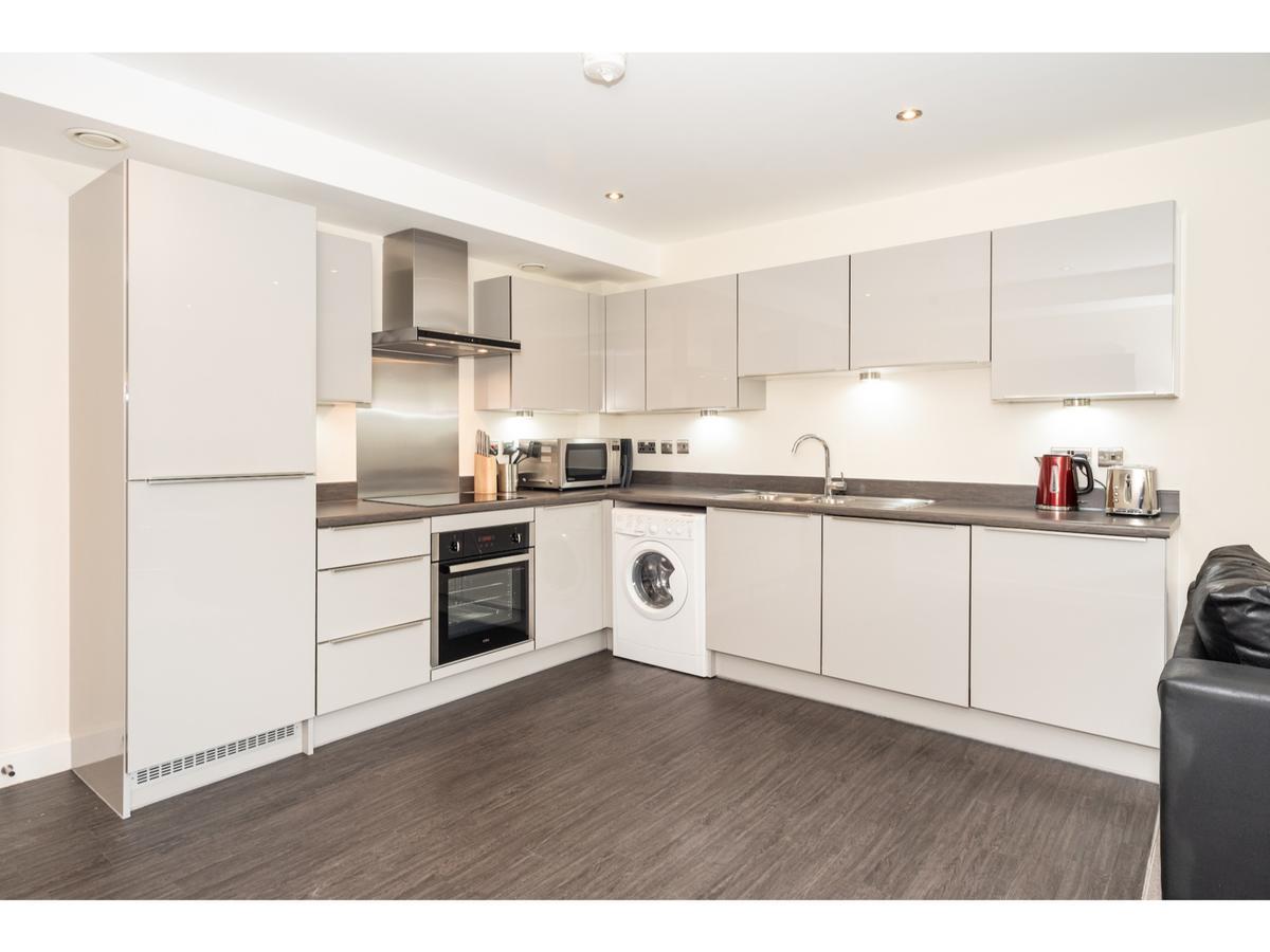 Stylish Flat Near The City Centre - Pass The Keys York Exterior foto